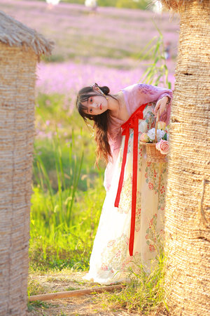 japanese娇小侵犯