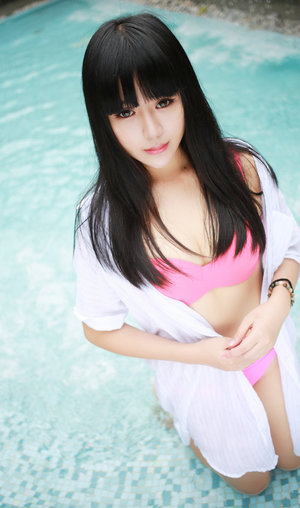 国产精华精华液一二三区别