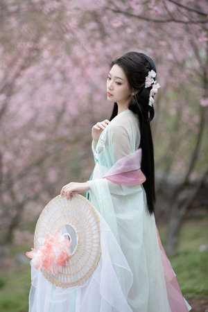 中国美女一级黄色片人妻