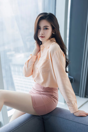 亚洲精品国产成拍成拍